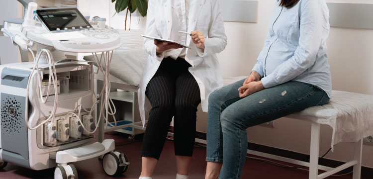Консультация с врачом необходима перед занятиями спортом во время беременности